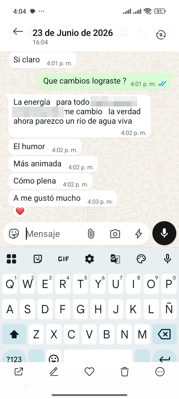 Captura de un chat de WhatsApp con una clienta de Glowing Up